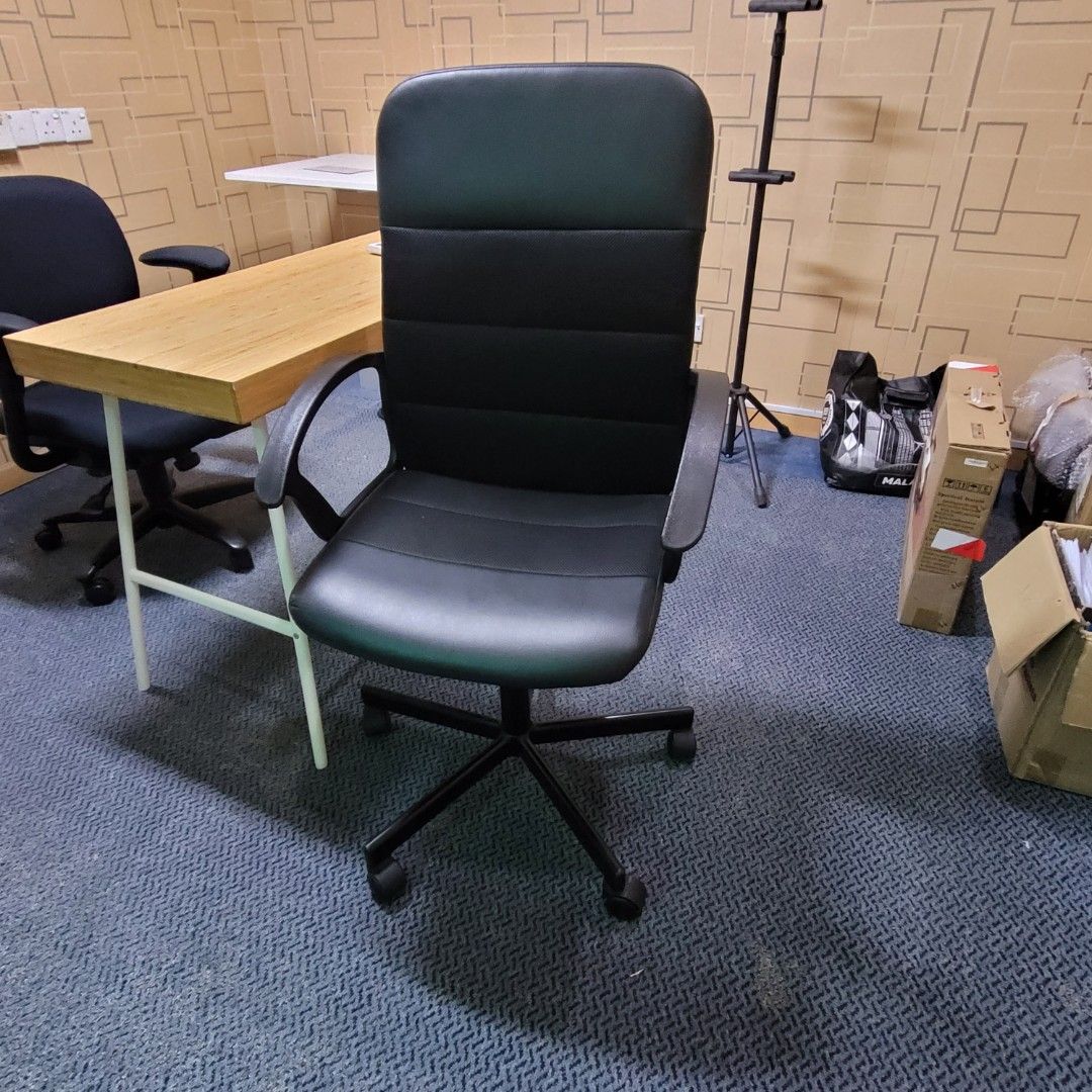Ikea renberget swivel office chair clearance