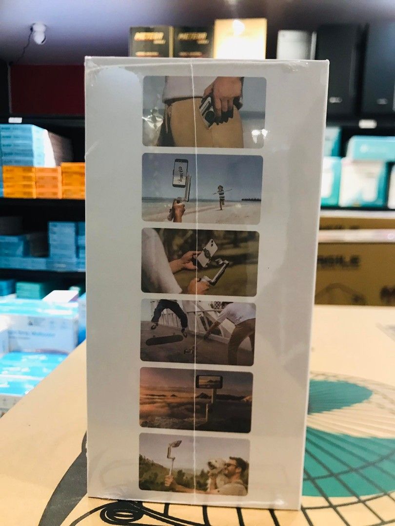 Insta360 Flow AI-Powered Smartphone Stabilizer Stone Gray (Category: Camera Bags & Carriers) located in Makati City. Submitted by slaccessoriesshop (Listing ID 1224773745, Image 2). Description: Insta360 Flow AI-Powered Smartphone Stabilizer Stone Gray ✅ Guaranteed Original / Brand New ✅ 7 days replacement for factory defect ✅ 1 year warranty ✅ Cash on delivery 💥 We issue SALES INVOICE 💥 Accepting BULK ORDERS --------------------------------- �
