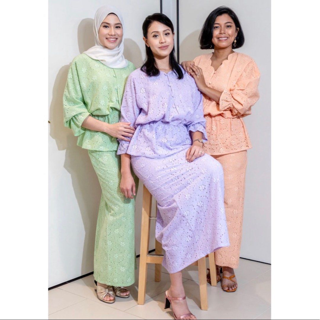 IRSA Khalida Ladies in Green OndehOndeh (2021), Women's Fashion