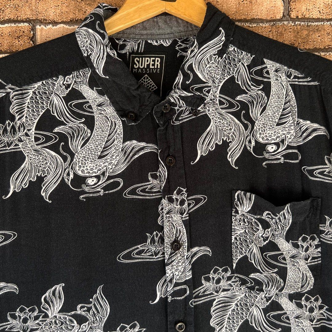 Koi Fish Japan Motive 100% Rayon Button Ups Shirt, Men's Fashion