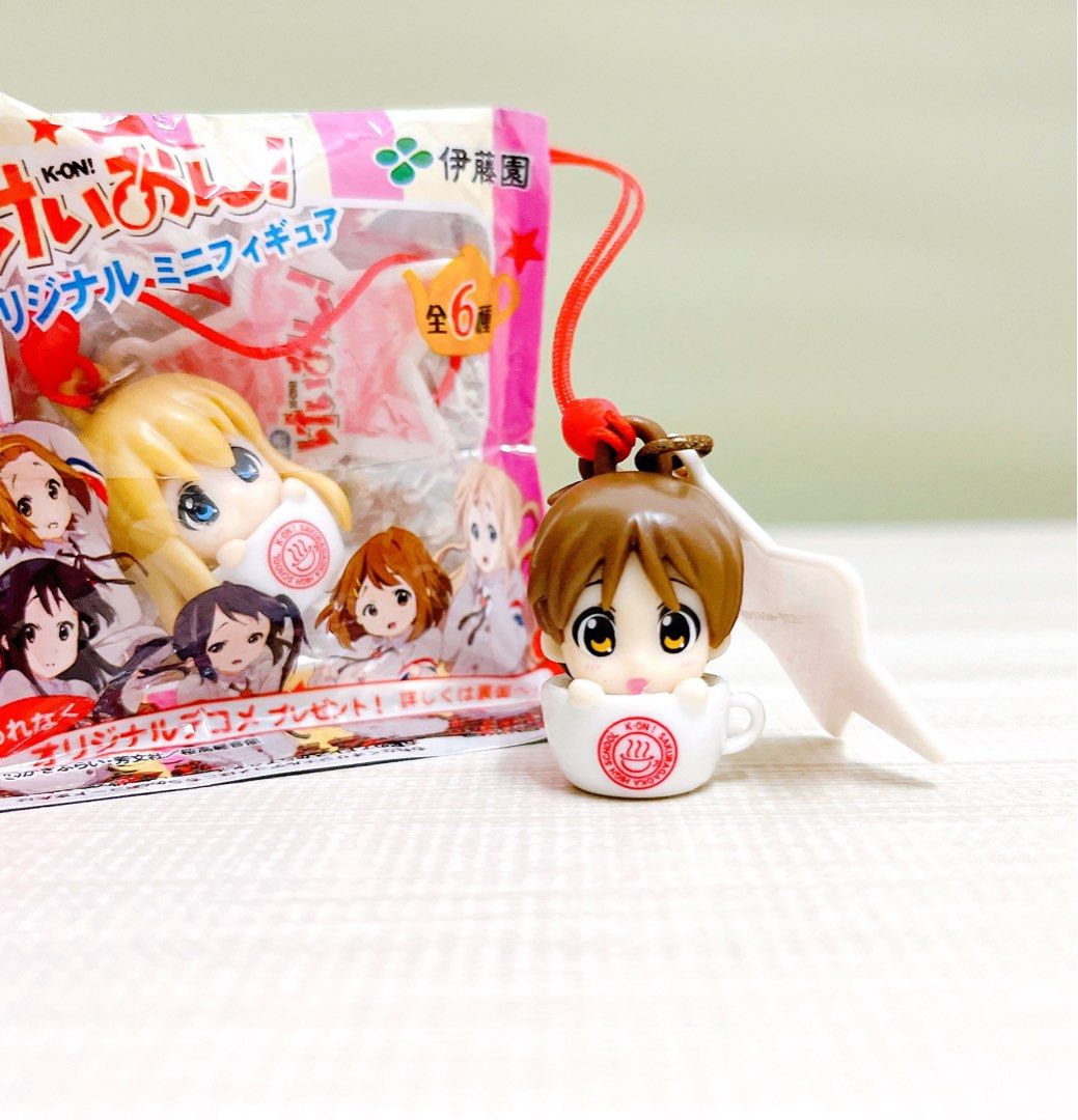 K-ON! Yui Hirasawa & Tsumugi Kotobuki Anime Figures Keychain Strap