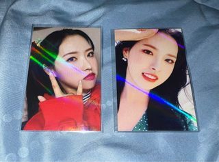 LOONA Summer Island Hologram Photocard Olivia Hye
