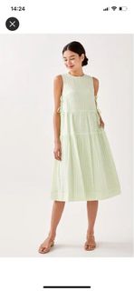 (Category: ) located in . Submitted by xa.closet (Listing ID 1224779384, Image 1). Description: .