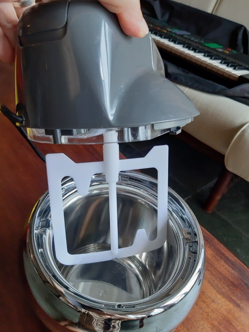 Magimix Glacier ( ice cream maker ) 1,5 l, TV & Home Appliances