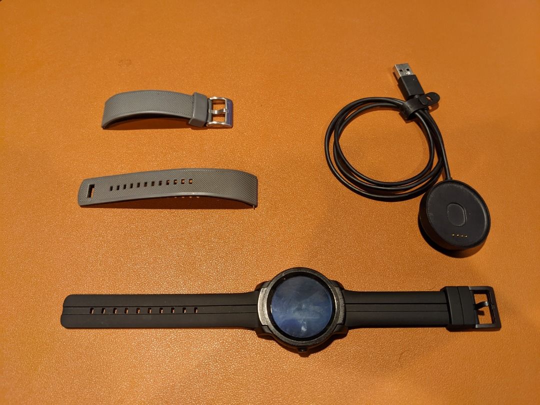 MobVoi TicWatch E2 with Extra Strap SmartWatch Mobile Phones