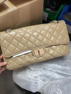 （分類：）位於 。 由 cwinggg 提交（商品編號 1224826676，圖片 1）。簡介： 。