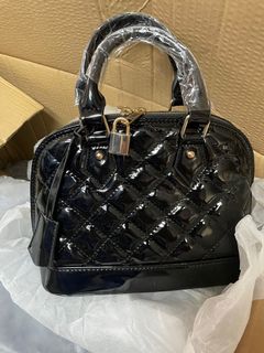 （分類：）位於 。 由 cwinggg 提交（商品編號 1224815651，圖片 1）。簡介： 。