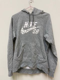 Nike帽踢