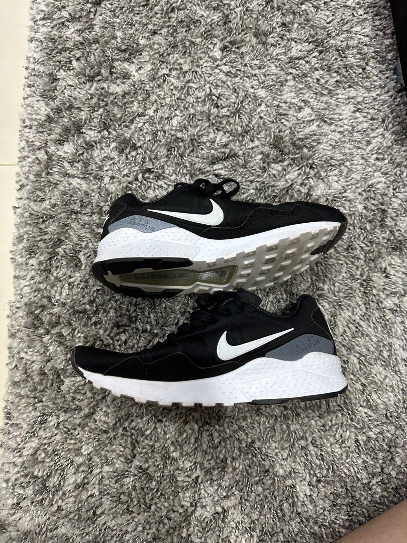 nike air pegasus international