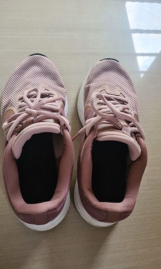 Nike almost new nice colour shoes Women s Fashion Footwear