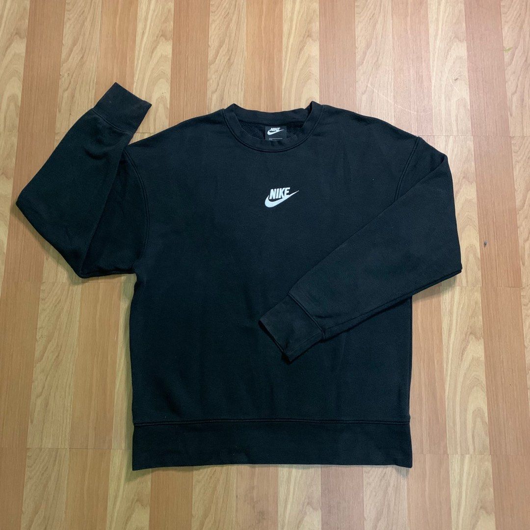Nike center swoosh crewneck clearance