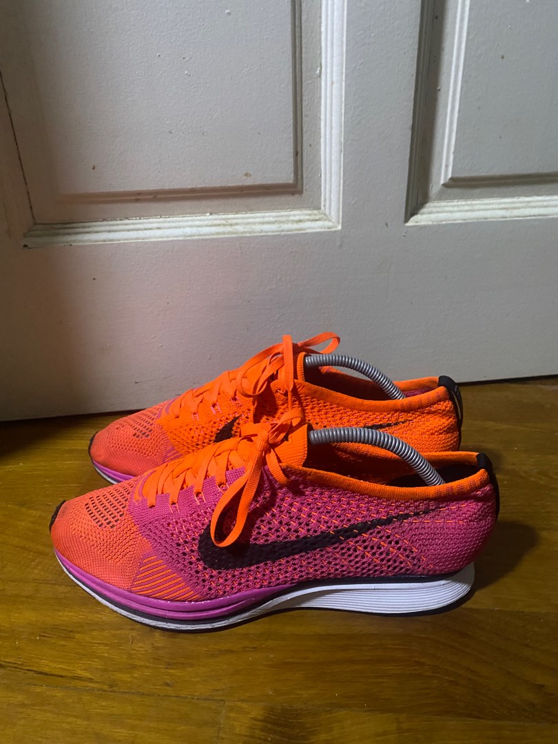 Nike flyknit racer pink orange hotsell