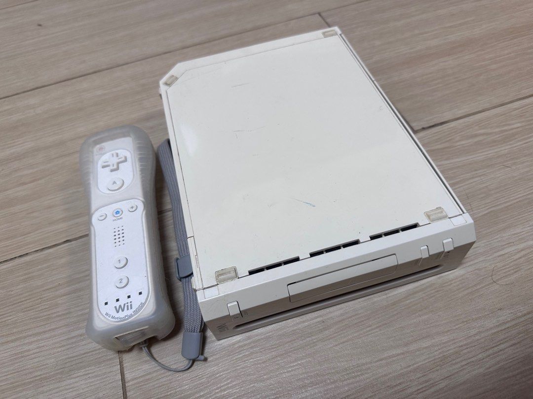 任天堂Nintendo Wii, 電子遊戲, 電子遊戲機, Nintendo 任天堂- Carousell
