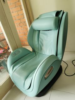 Osim Udivine massage chair