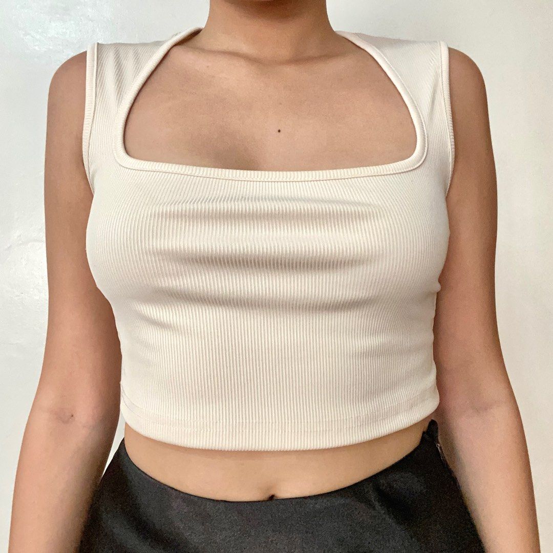 Ribbed knit crop top, Women's Fashion, Tops, Longsleeves on Carousell