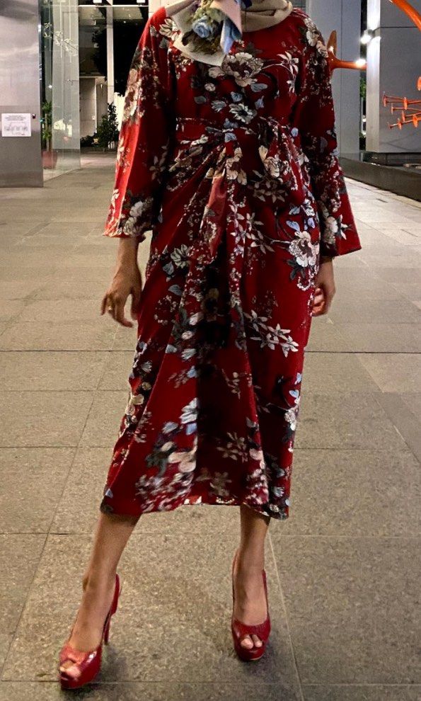 Red floral shop kimono dress