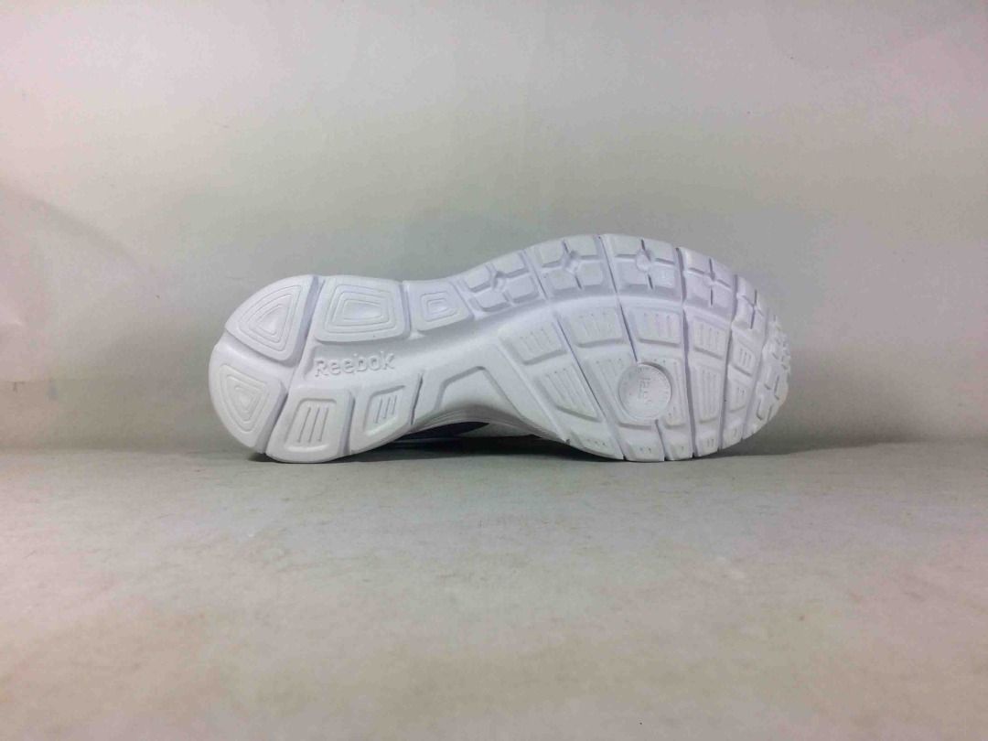 Reebok Run Supreme Sea Original BNIB Fesyen Wanita Sepatu di Carousell