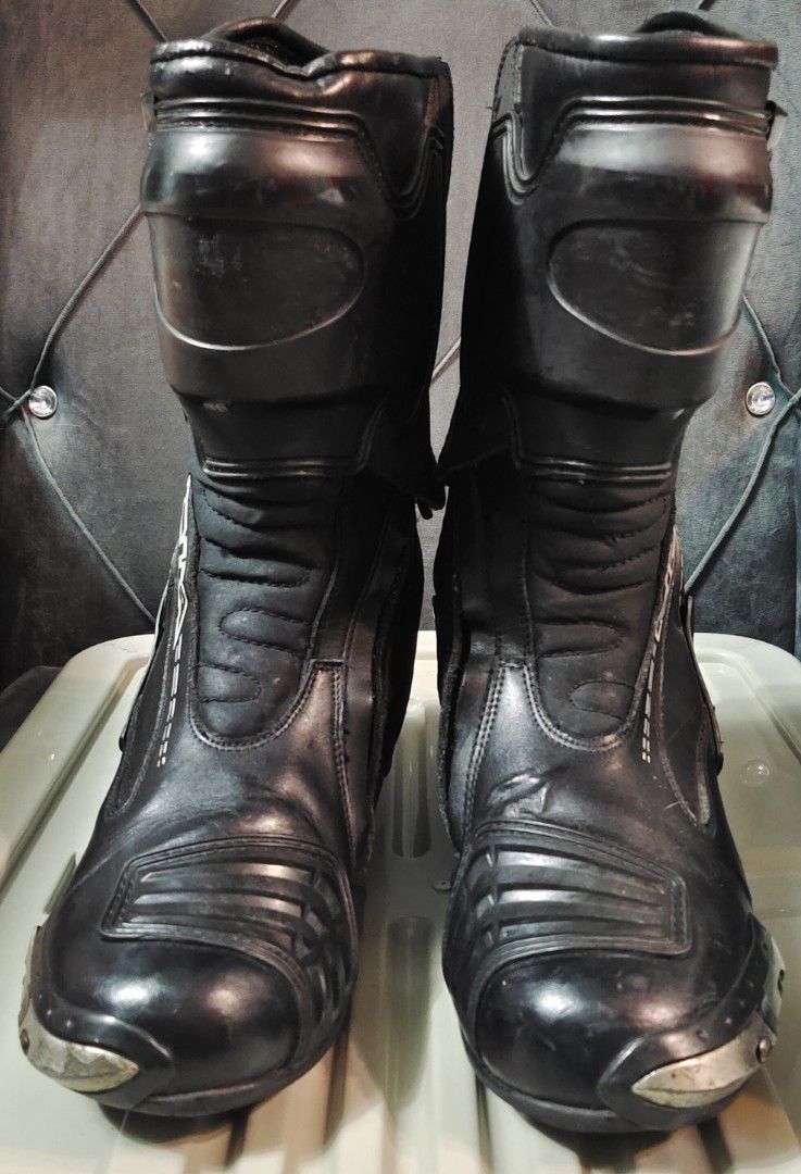 Richa ratchet boots online