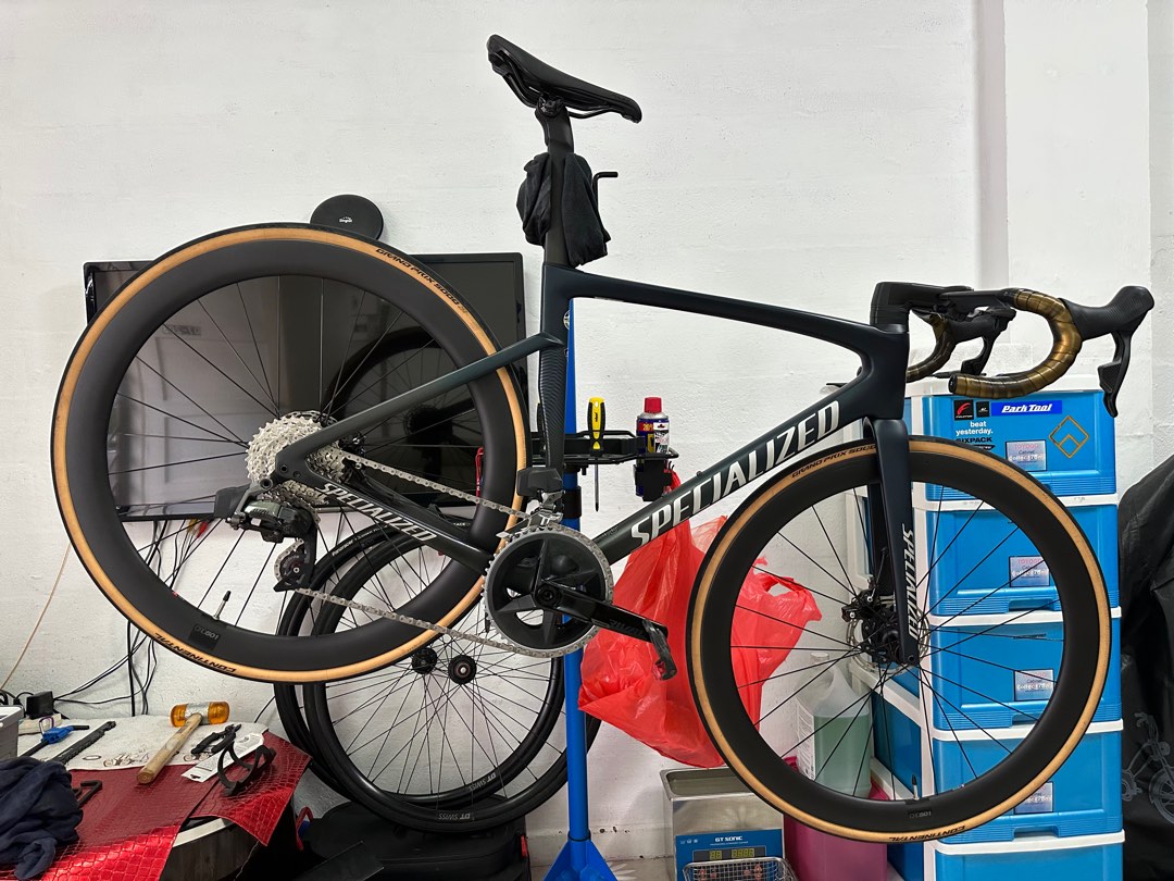 (Category: ) located in . Submitted by macphersoncycles (Listing ID 1084796730, Image 1). Description: .
