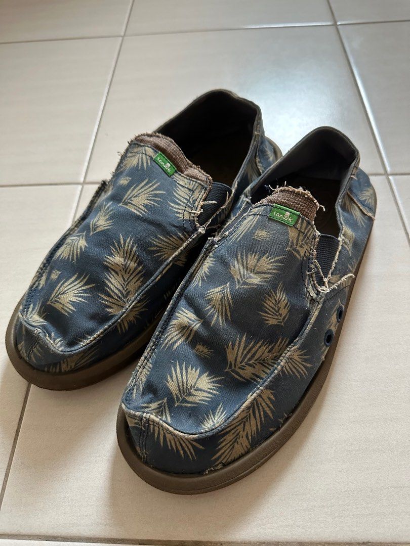 Sanuk discount canvas shoes