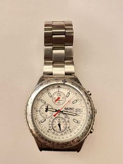SEIKO V657-8120