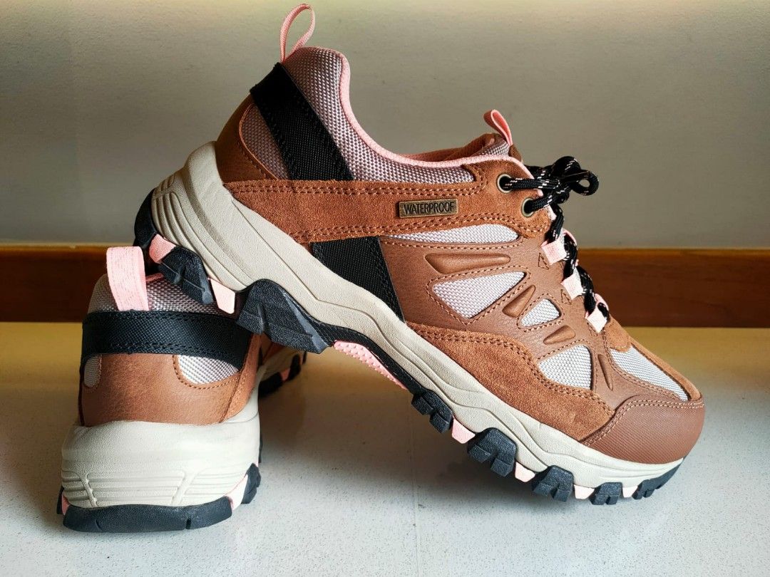 Skechers hiking shoes, Women's Fashion, Footwear, Boots on Carousell