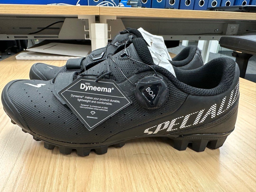 specialized SPD recon 2.0 cycling shoe, Sports Equipment, Bicycles