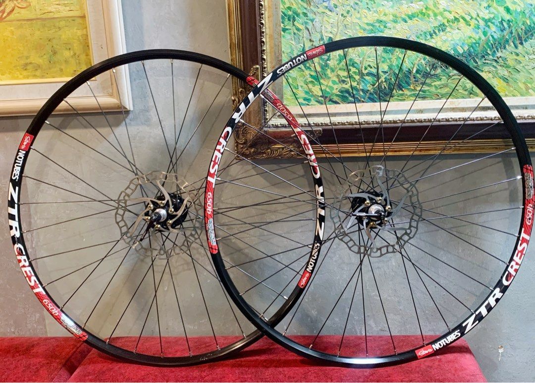 Stans crest sale 29