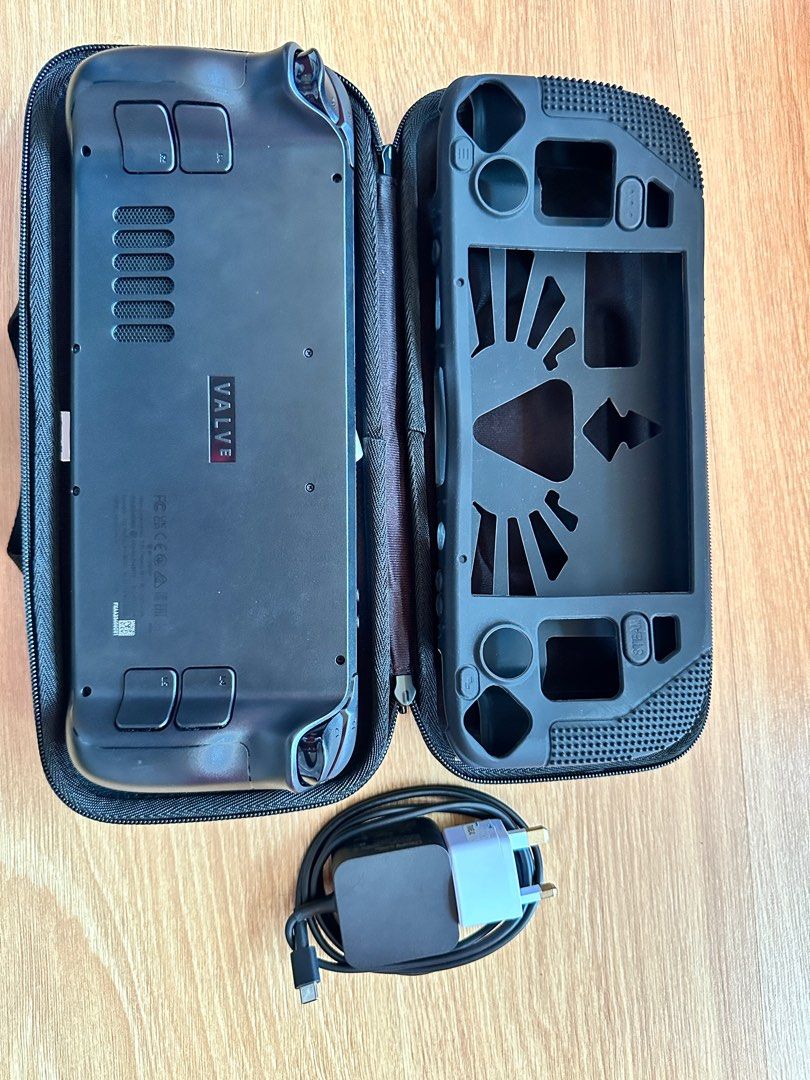 Steam deck 512GB + 128GB, Video Gaming, Video Game Consoles, Others on ...