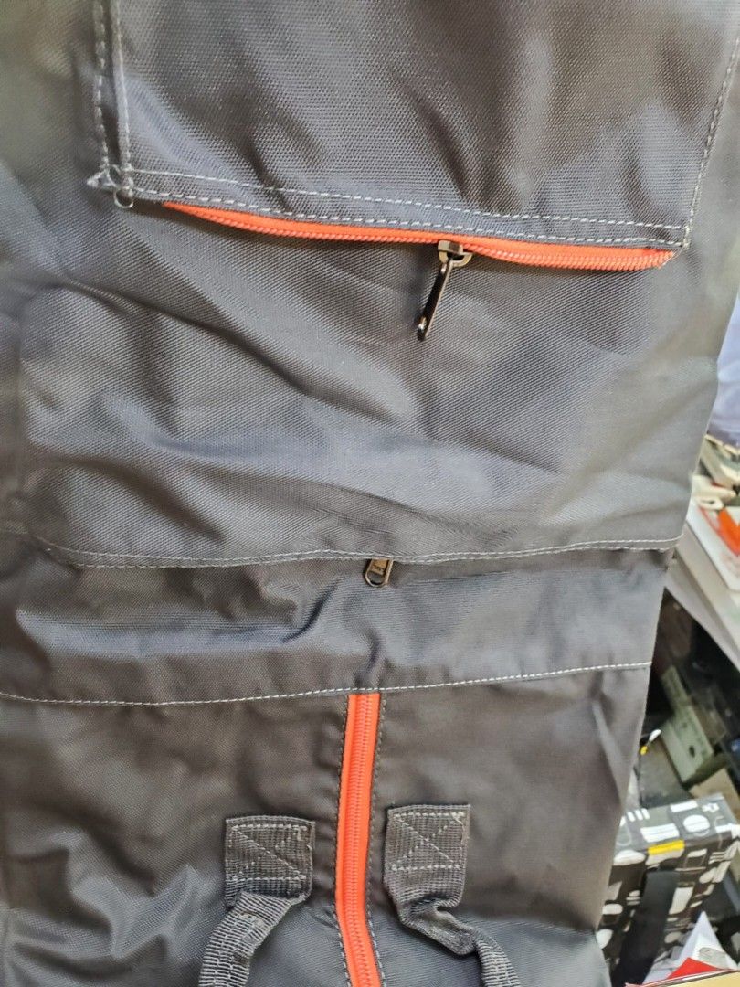 Sunpow top duffle bag