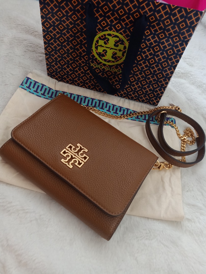 Tory Burch Sling Bag, Women's Fashion, Bags & Wallets, Cross-body Bags ...