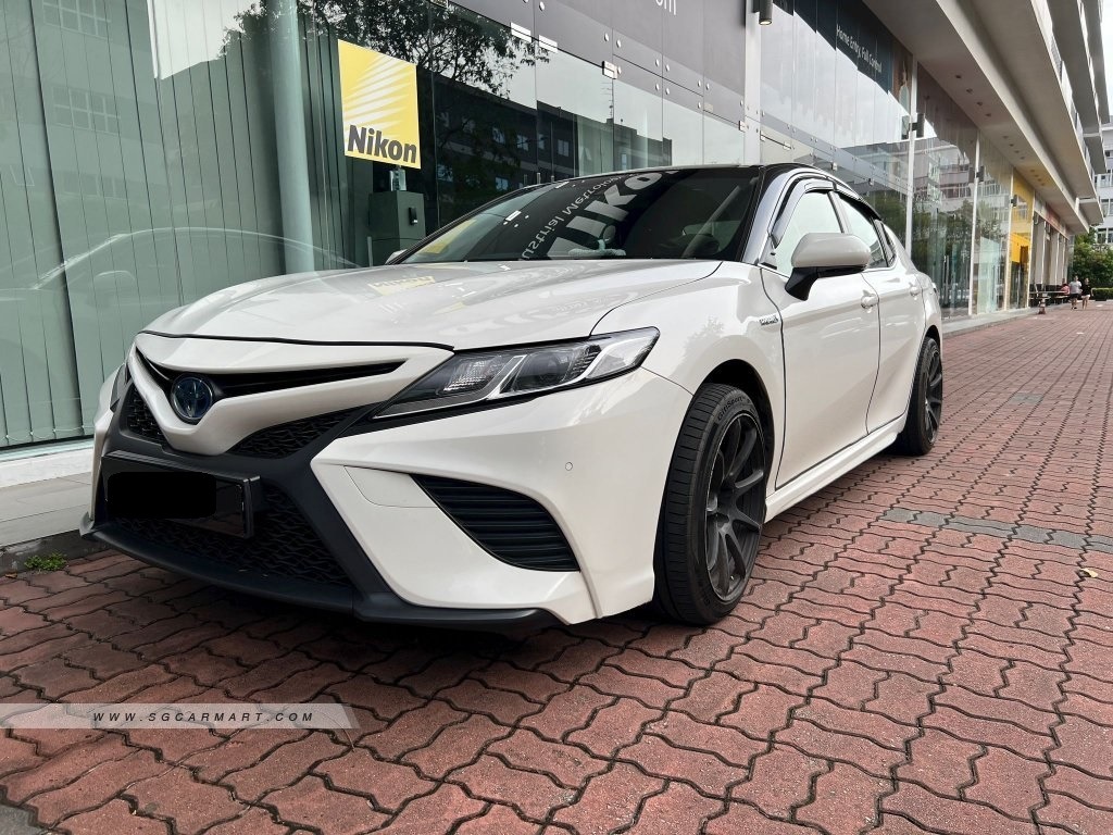 TOYOTA CAMRY ASCENT HYBRID LAST TWO, Cars, Car Rental on Carousell