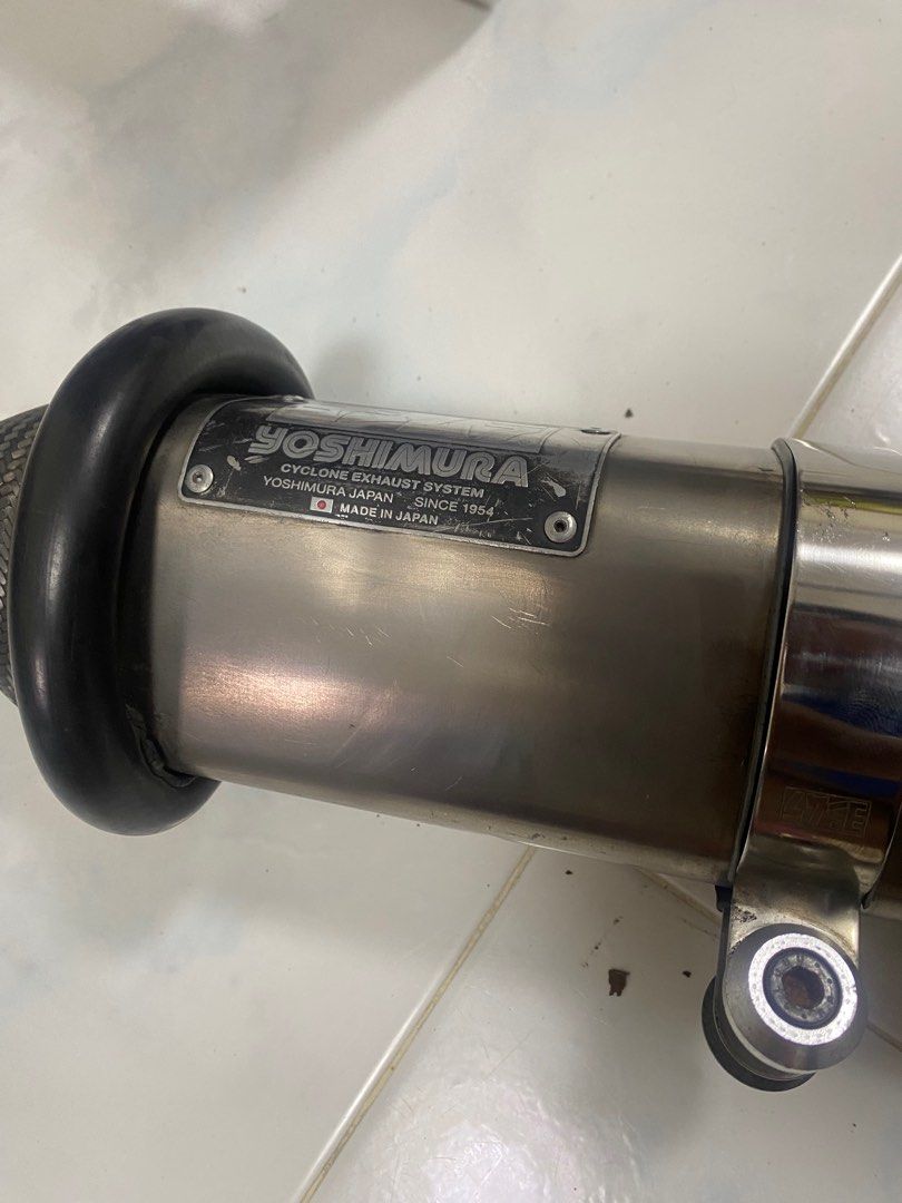 Tri cone yoshimura exhaust (lc135/spark), Motorcycles, Motorcycle
