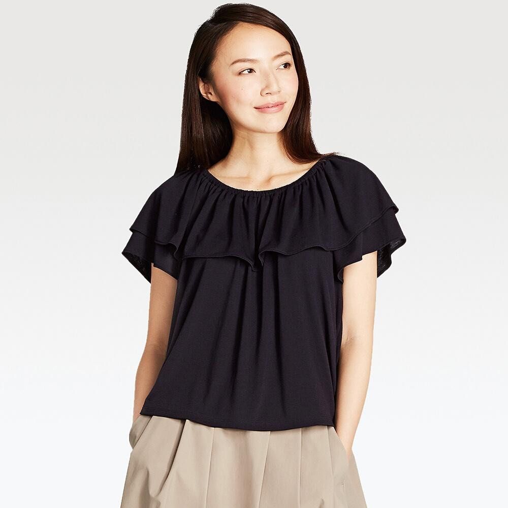 Uniqlo off on sale shoulder top