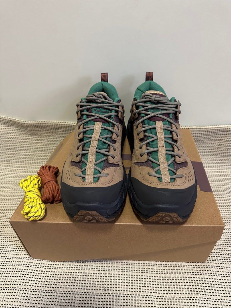 US10.5,11 ]現貨Hoka one one x bodega Ultra Tor low, 男裝, 鞋, 波鞋