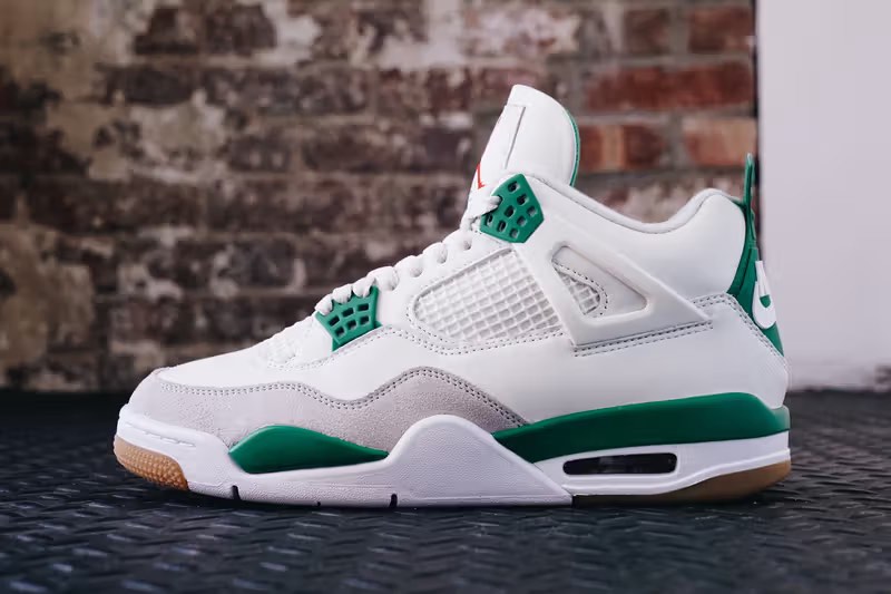 White top green 4s