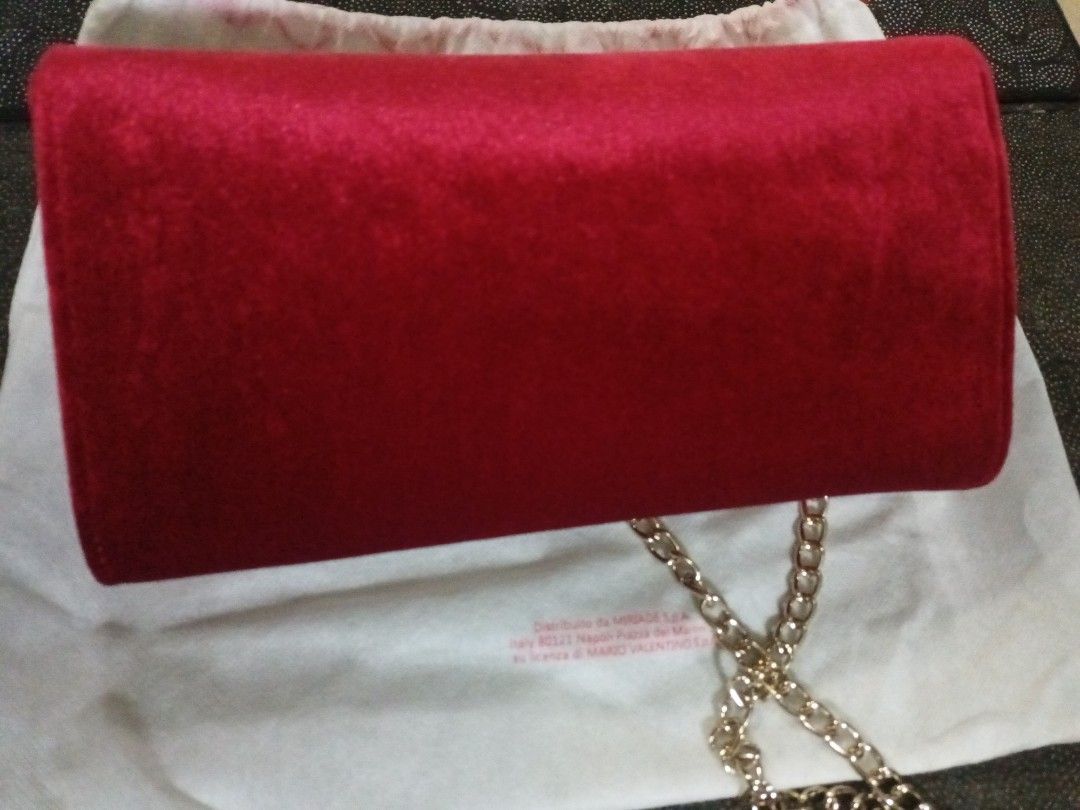 Red velvet valentino clearance bag
