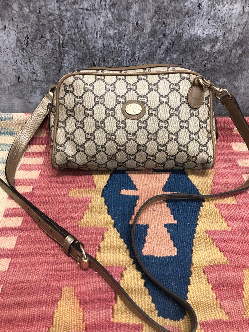 Gucci shop plus bag