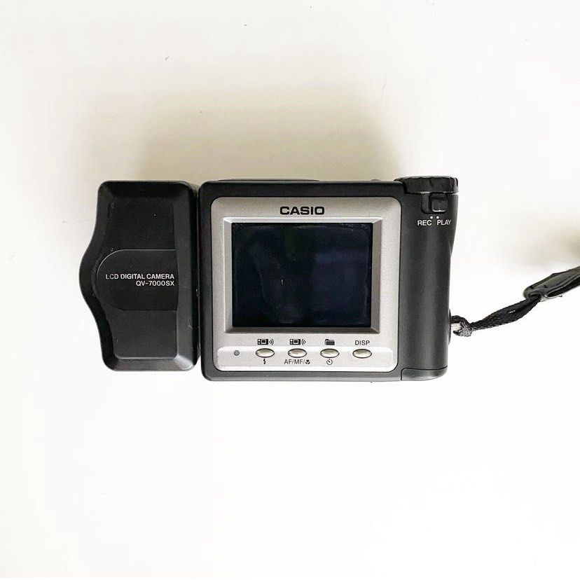 Vintage *SUPER RARE* Casio QV7000SX Digital Camera Digicam, Photography,  Cameras on Carousell