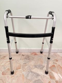 (Category: ) located in . Submitted by giovane888 (Listing ID 1224867831, Image 1). Description: .
