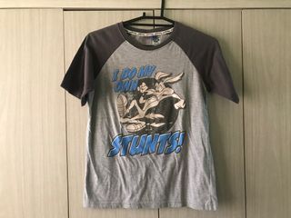 Warner Bros® Looney Tunes Graphic Gray Raglan T-shirt Unisex