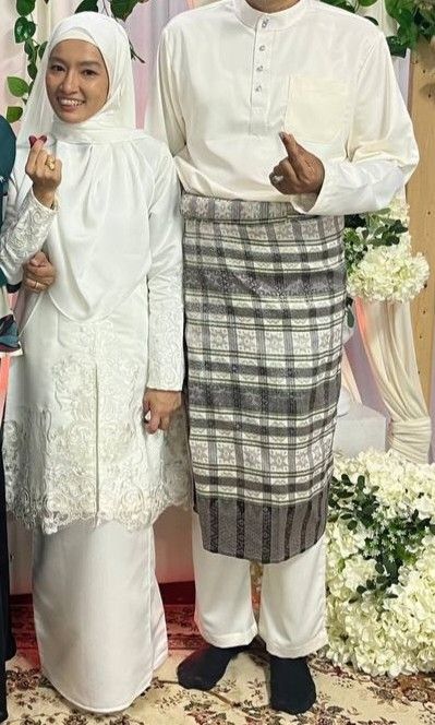 White baju kurung wedding top