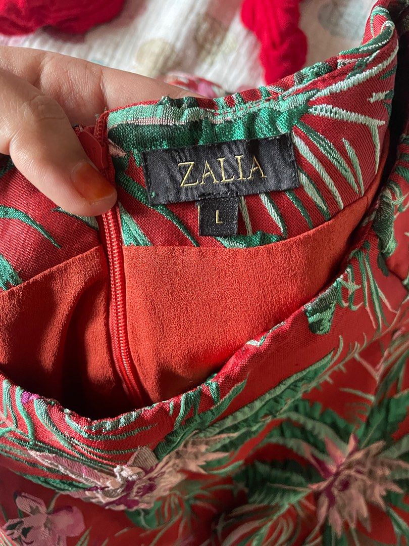 Zalia L Size In Red Women s Fashion Muslimah Fashion Baju Kurung zalia-l-size-in-red-women-s-fashion-muslimah-fashion-baju-kurung