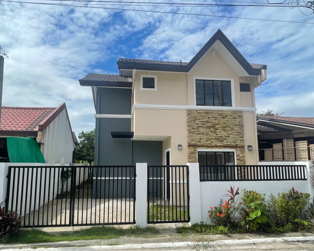 2storey 3BR house and lot at Stone ridge subdivision, Property, For