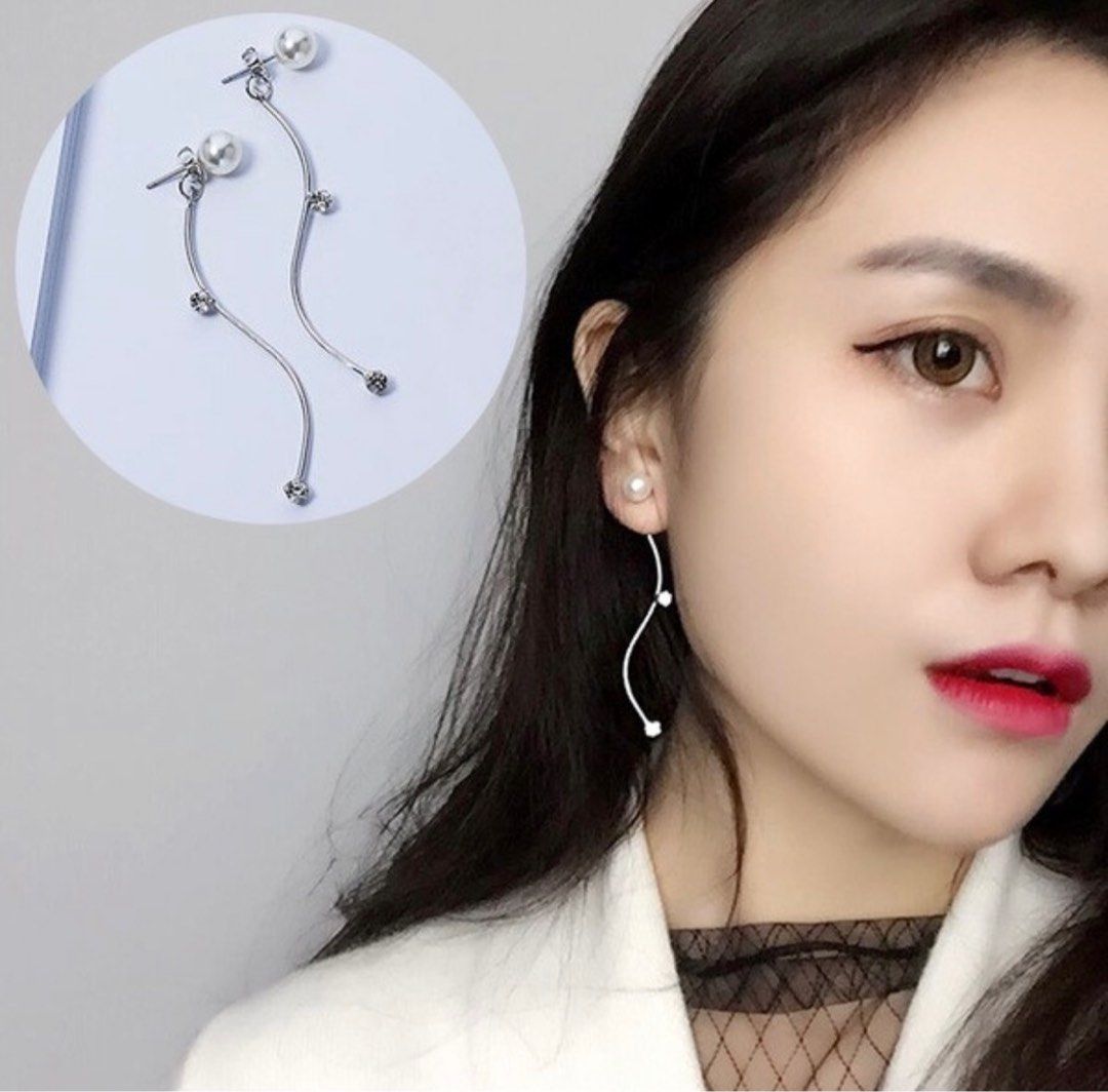 3 for $10!! Sale cheap Korean earrings diamond Pearl hoop earring dangle  vintage fashion circle, Women's Fashion, Jewelry & Organisers, Earrings on  Carousell
