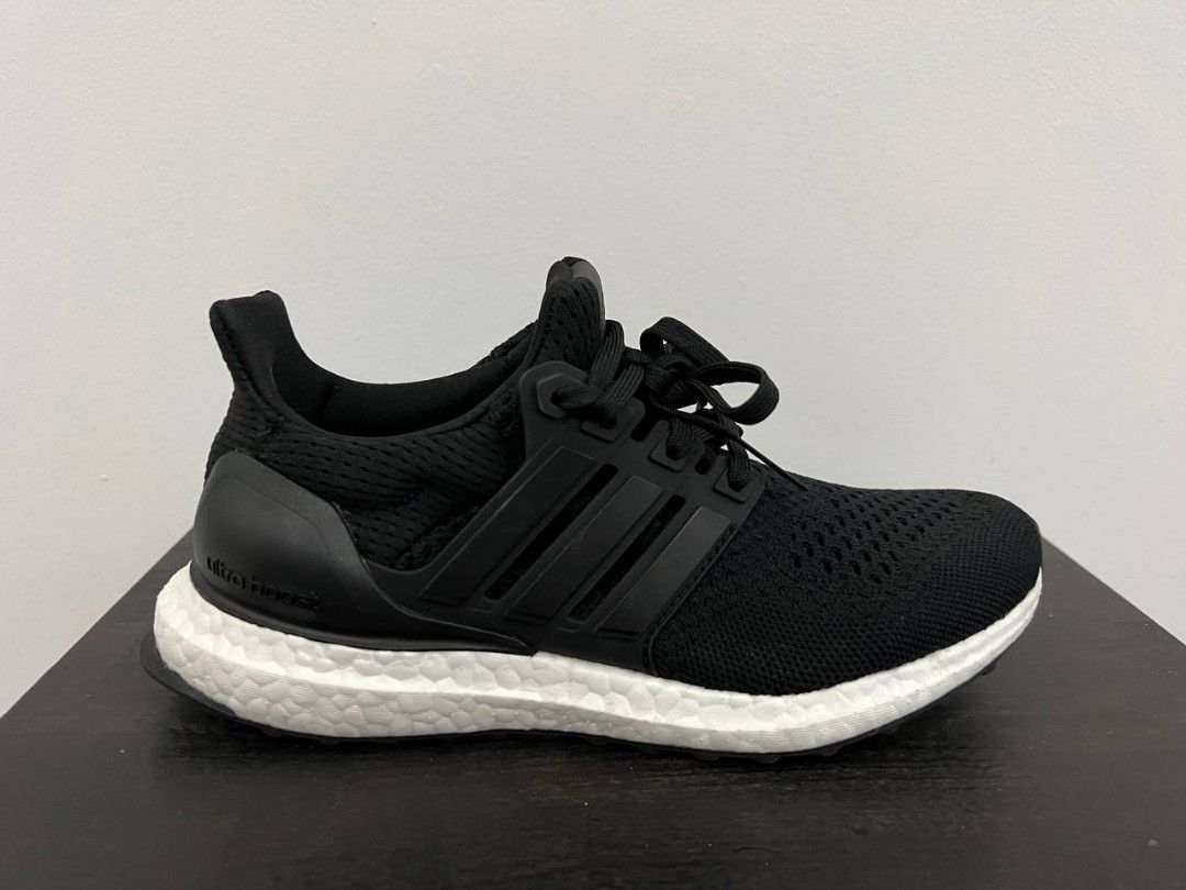 Pure boost women's black hot sale