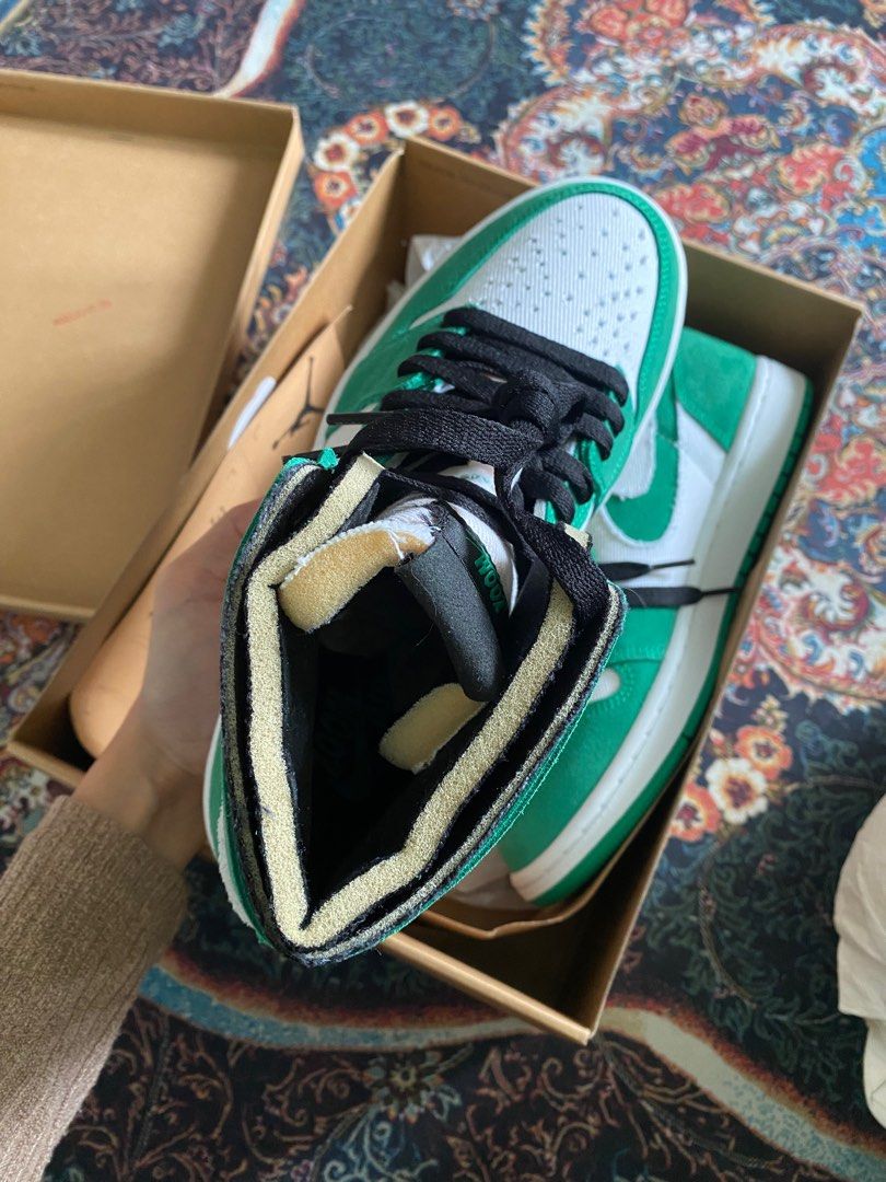 AJ1 CMFT "STADIUM GREEN", Men's Fashion, Footwear, Sneakers on Carousell