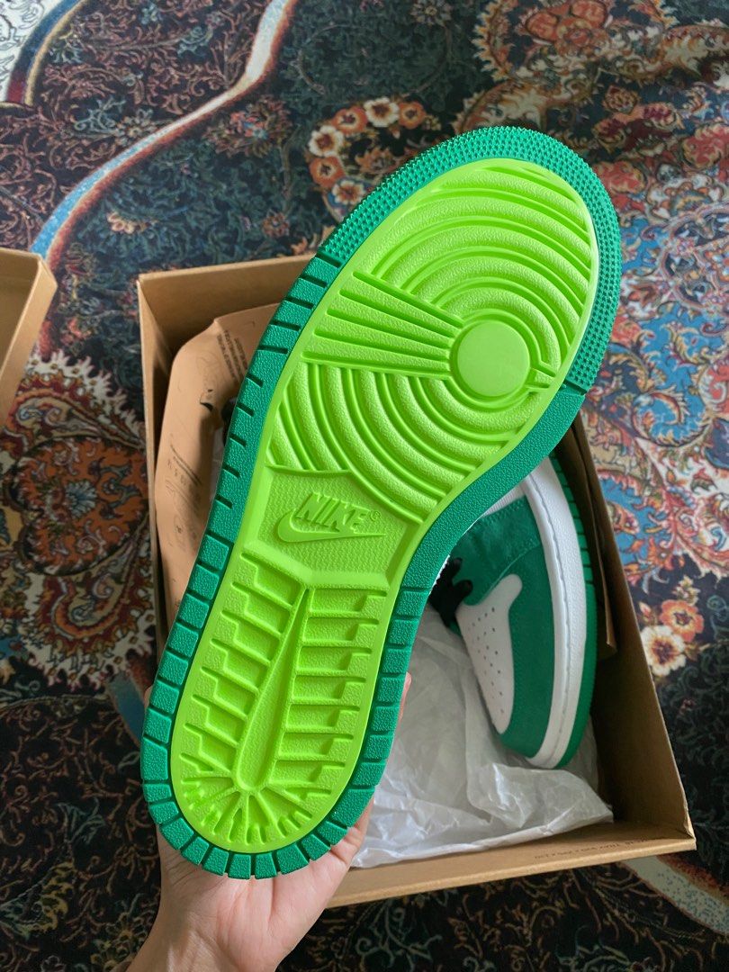 AJ1 CMFT "STADIUM GREEN", Men's Fashion, Footwear, Sneakers on Carousell