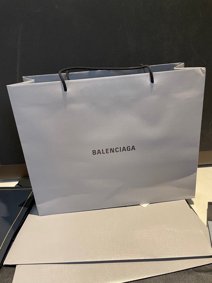 paper bag balenciaga