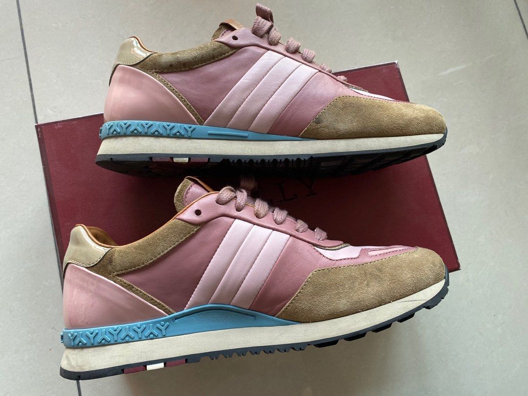 Us6 best sale shoe size